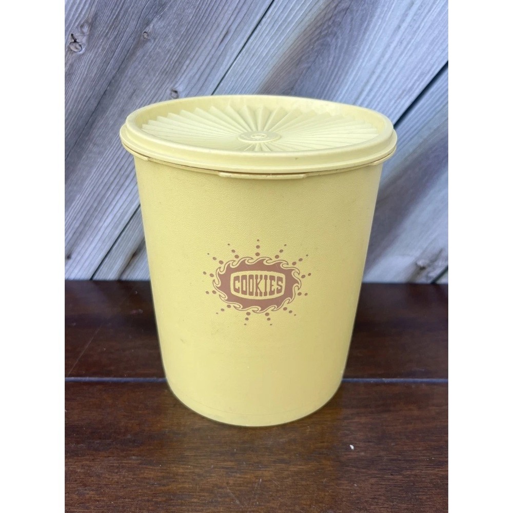 Tupperware‎ Cookies Canister Yellow Gold Container Jar with Lid Vintage 807-2